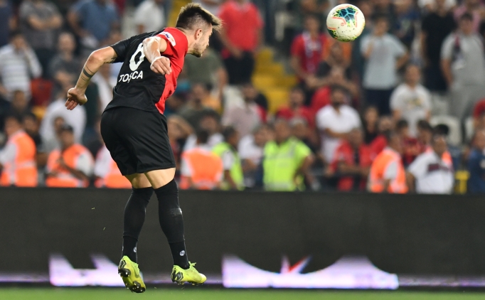 Gaziantep FK'de Alin To�ca ile yollar ayr�ld�