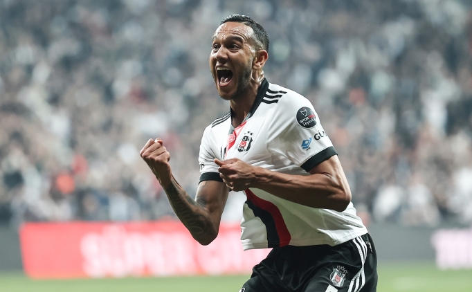 Josef de Souza'dan ayrlk karar!