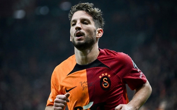 Galatasaray'da Mertens sevinci!