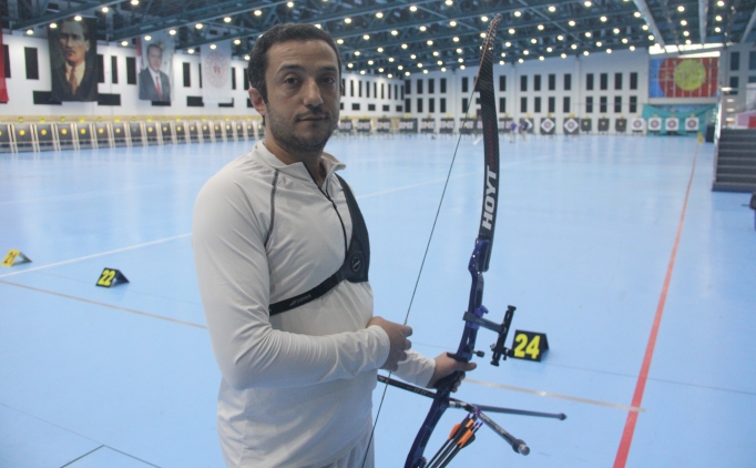 K�s�tl� ekipmanla se�melere haz�rlan�yor! Tek hedefi milli tak�m