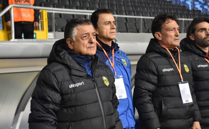 Y�lmaz Vural: 'Tak�m�m bunu ba�ard��� i�in mutluyum'