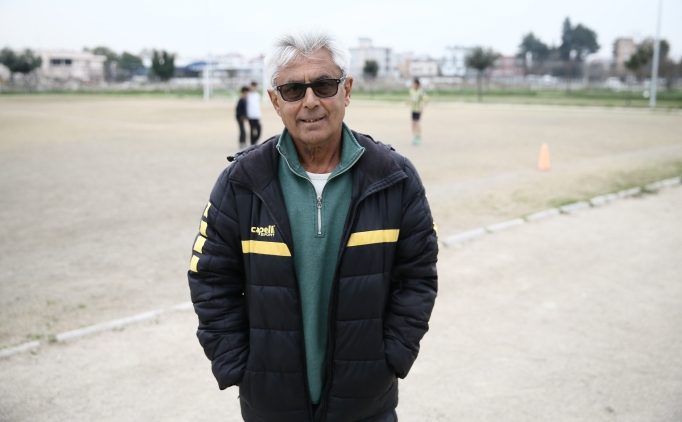 Adana'da ma� esnas�nda h�rs�zl�k