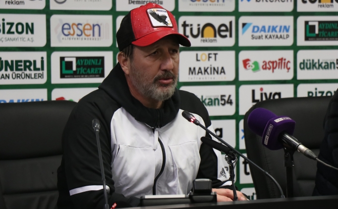 Taner Ta�k�n: 'Oyuncular�m bug�n �ok i�tahl�lard�'