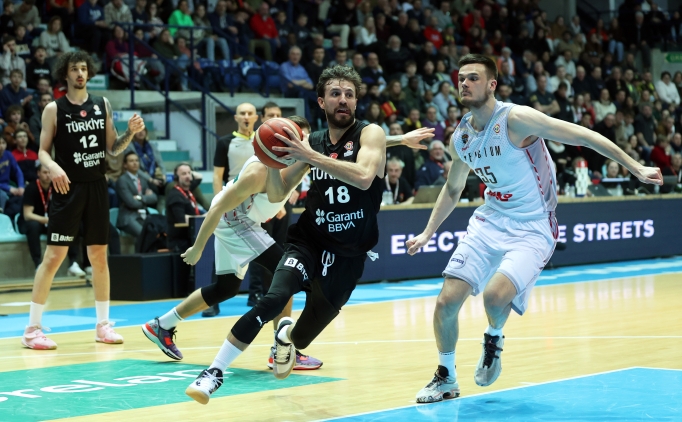 A Milli Tak�m'dan farkl� galibiyet