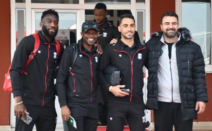 Sivasspor, Fiorentina ma�� i�in �talya'ya u�tu