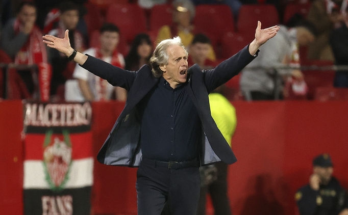 Jorge Jesus �fke n�beti ge�irdi!