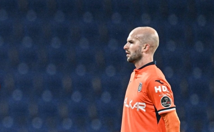 Ba�ak�ehirli Figueiredo'dan Mete Kalkavan'a tepki