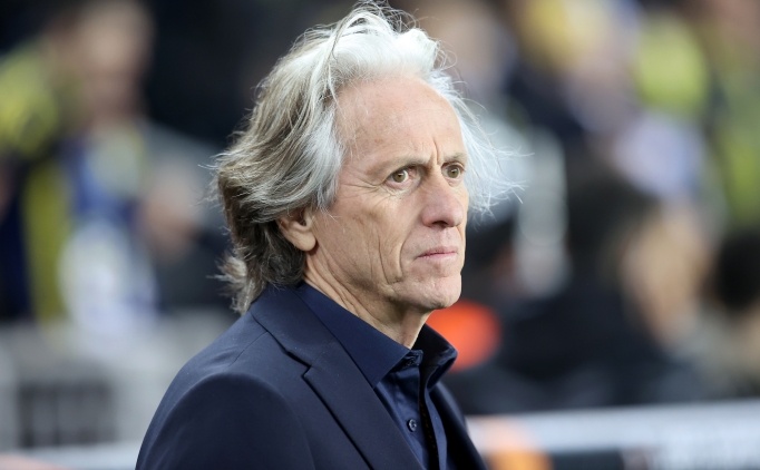 Jorge Jesus: 'Her geen gn ykseliyoruz'