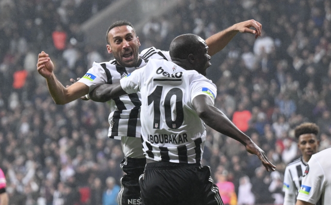 Be�ikta�, araya moralli girdi