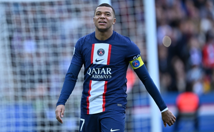 PSG evinde Rennes'e kaybetti!