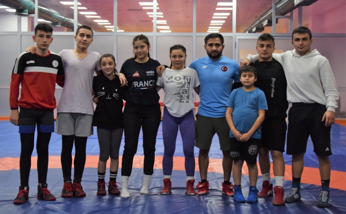 Başak Duman, Yasemin Adar Yiğit'i örnek alıyor