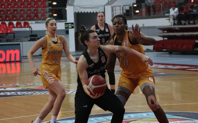 Nesibe Ayd�n, Kayseri'den galibiyetle ��kmay� bildi