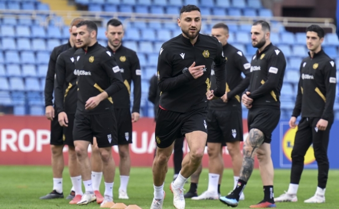 Ermenistan, haz�rl�klar�n� tamamlad�