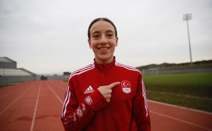 Ay�a Fidano�lu, Olimpiyat hedefine ko�ar ad�m yakla��yor