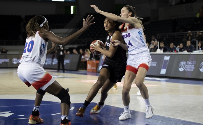 BOTA�, normal sezonu galibiyetle kapatt�