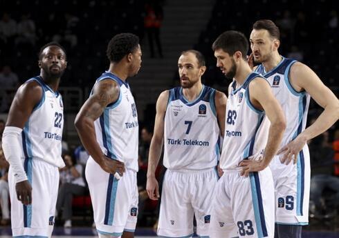 T�rk Telekom, Eurocup �ampiyonlu�u i�in sahaya ��k�yor