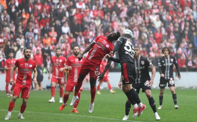 Samsunspor liderli�i de garantiledi!