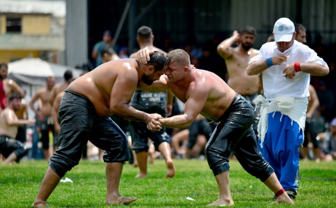 Kumluca'da smail Balaban bapehlivan oldu