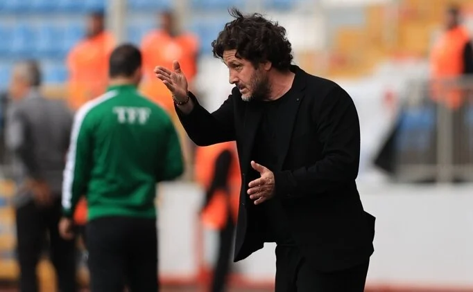 Fatih Tekke: '3 ya da 4 puan bizi ligde tutar'