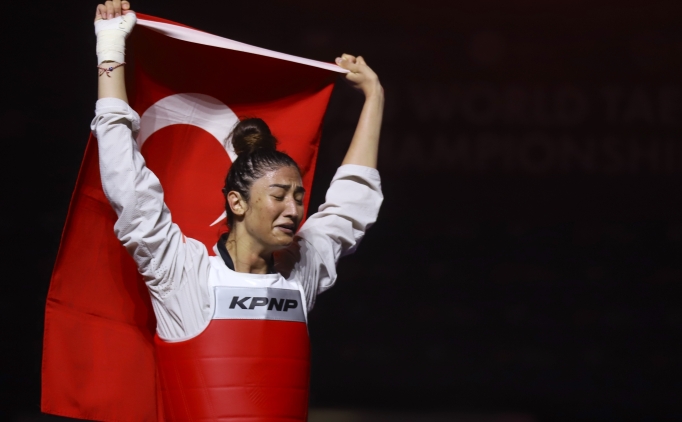 Nafia Ku�, alt�n madalya kazand�