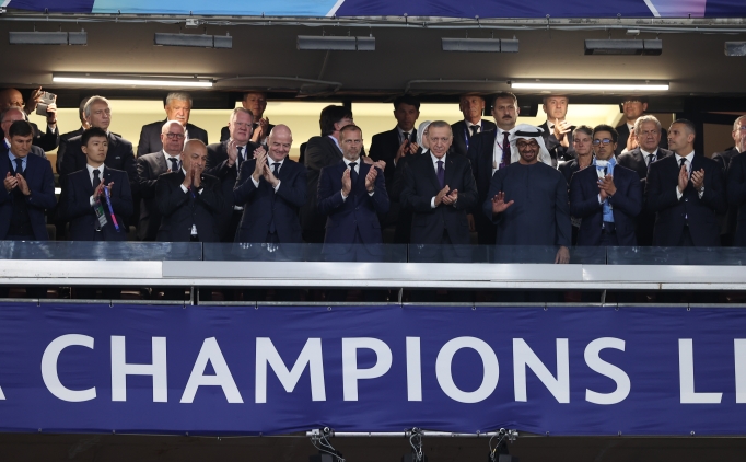 Cumhurba�kan� Erdo�an, final ma�� i�in Atat�rk Olimpiyat Stad�'nda