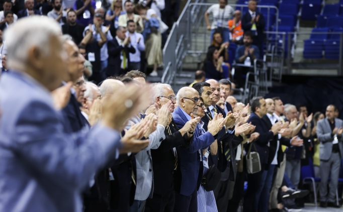 Fenerbah�e'de b�t�e ve ba��ms�z denetim firmas� kabul edildi