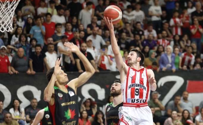 Y�lyak Samsunspor final serisine galibiyetle ba�lad�