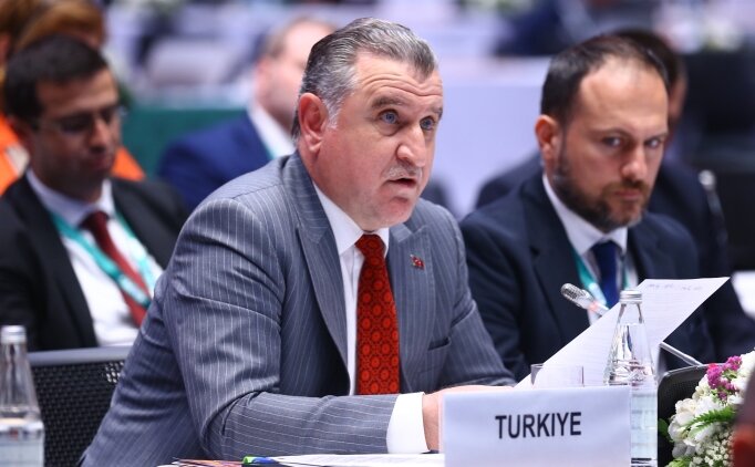 Bakan Bak, Avrupa Oyunlar�'nda madalya kazanan sporcular� tebrik etti