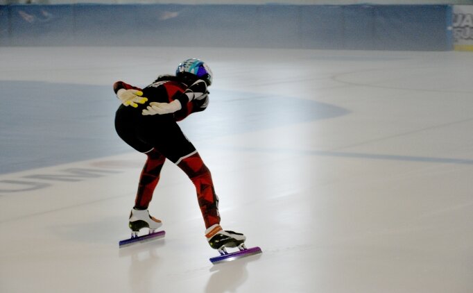 Funda �zden patende ba�ar�ya ko�uyor