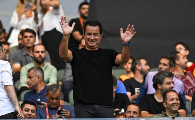 Acun Il�cal�'dan �rfan Can i�in payla��m!