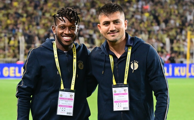 Fenerbah�e'de yeniler sahne al�yor