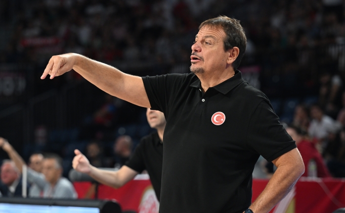 Ergin Ataman'dan taraftara ar