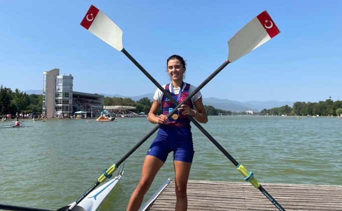 K�rek sporunun 'alt�n' k�z�: Elis �zbay