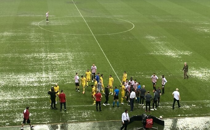 Samsunspor - �stanbulspor ma�� ertelendi