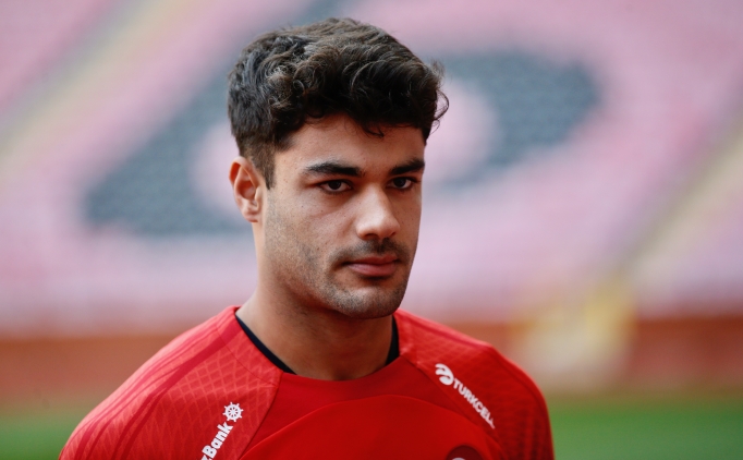 Ozan Kabak: 'Forma giymeyi bekliyordum'