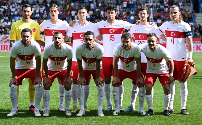 T�rkiye, FIFA d�nya s�ralamas�nda 42. s�raya d��t�