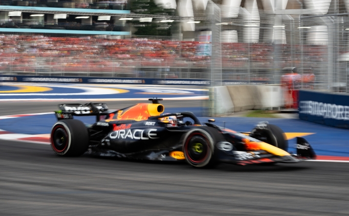 Japonya GP'de pole pozisyonu Max Verstappen'in