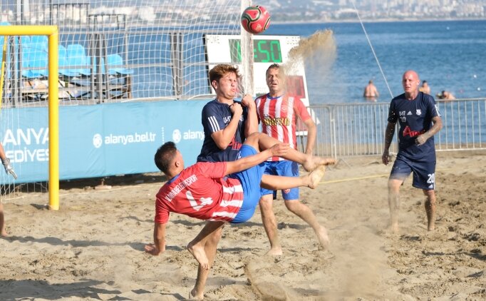 TFF Plaj Futbolu Ligi ba�lad�
