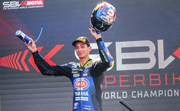 Toprak Razgatl�o�lu Portekiz GP'sinde ikinci oldu