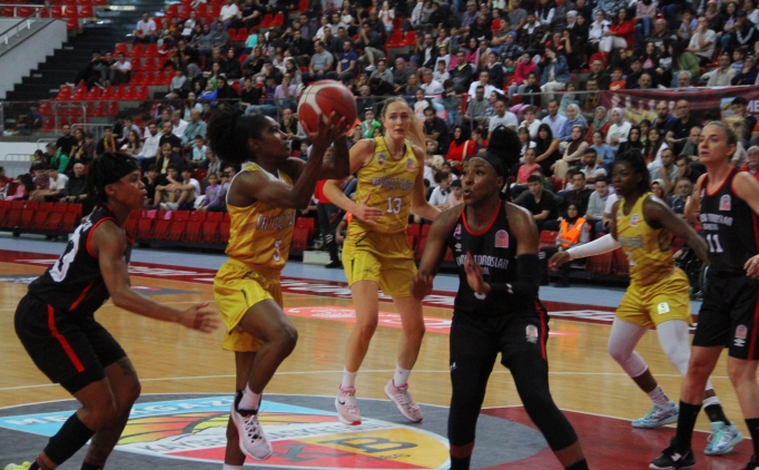 �nan�lmaz ma�ta son g�len Antalya B�y�k�ehir Belediyespor!