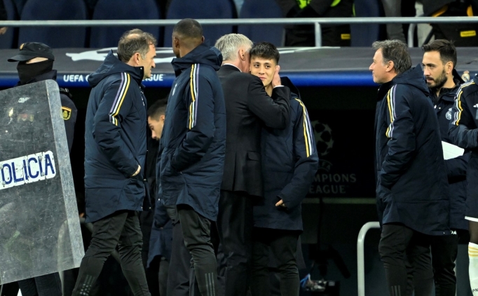 Ancelotti'den Arda G�ler cevab�!