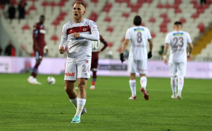 Samu Saiz: '�� sahada bir t�rl� kazanam�yoruz'