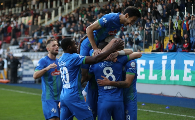 Rizespor, 90+2'de 3 puana uzand�!