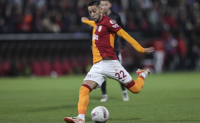 Hakim Ziyech gollere devam ediyor