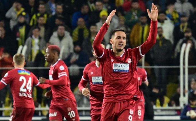 Sivasspor'dan sakatl�k a��klamas�