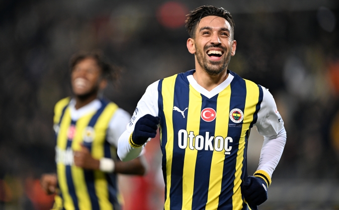 Fenerbah�e'de dev derbi �ncesi kart alarm�