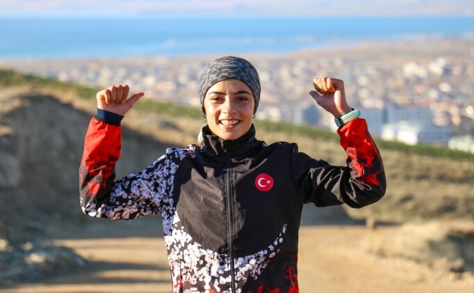 Balkan �ampiyonu milli atletler, yine alt�n madalya pe�inde!