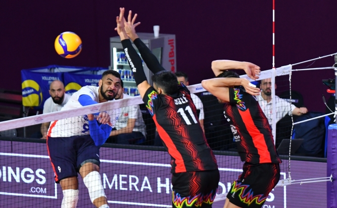 Halkbank final �ans�n� ka��rd�