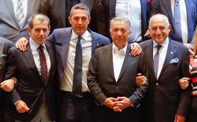 S�per Kupa ma�� T�rkiye'ye mi geliyor? Divan kurullar� harekete ge�ti