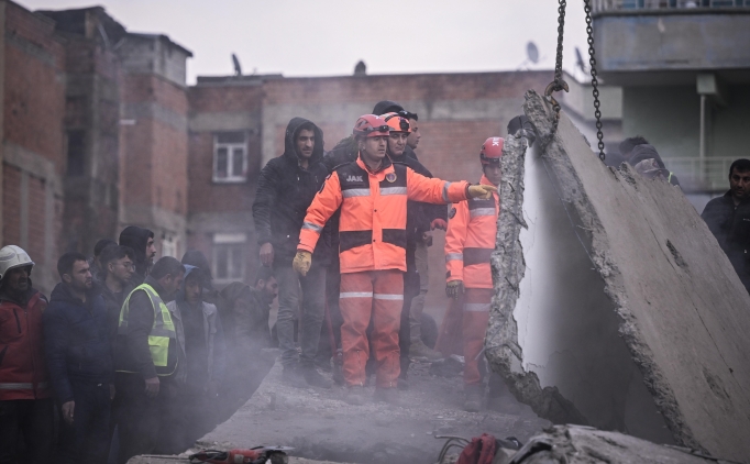 Mehmet B�y�kek�i: 'Ligler i�in yar�n karar verece�iz'